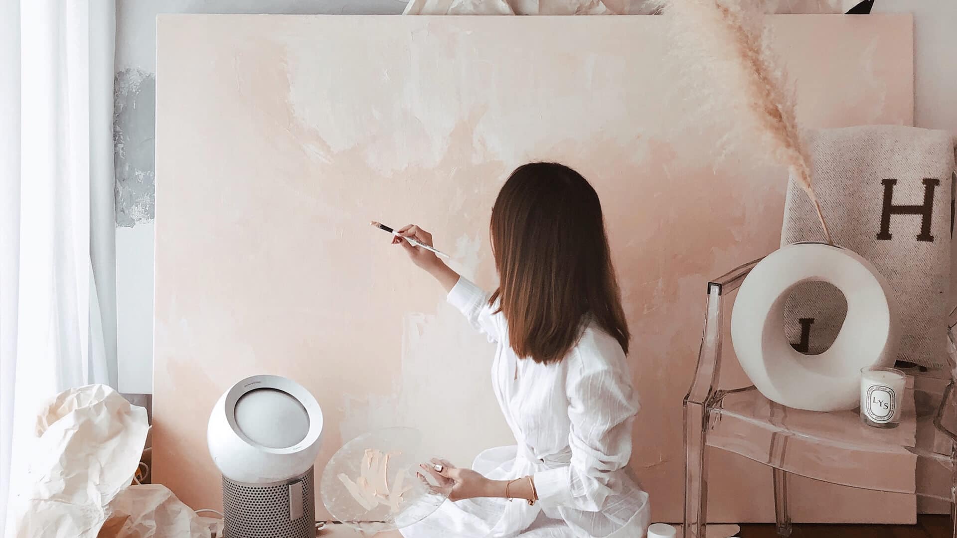 woman painting