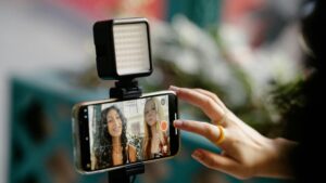 Reasons Why Nano Influencers Drive Better Engagement